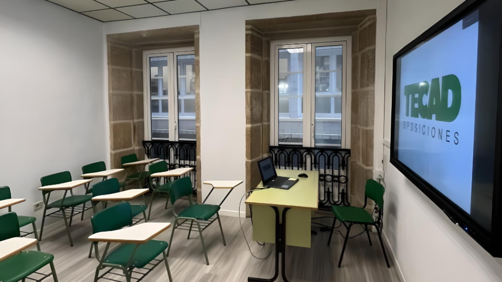 Aula de la Academia de oposiciones Tecad