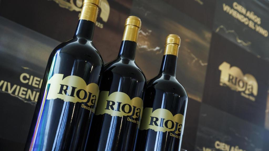 Botellas del centenario de Rioja.
