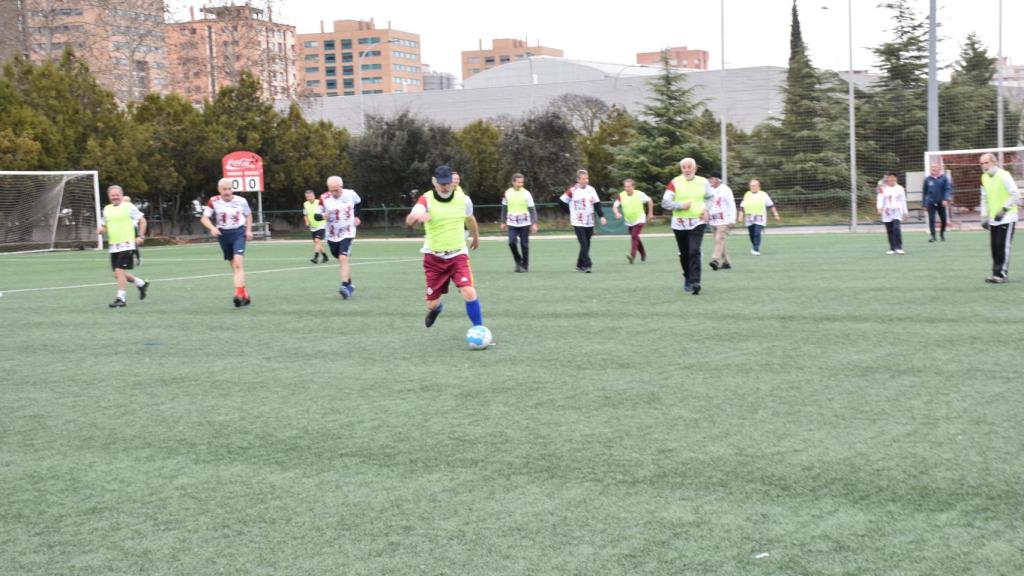 Jugador moviéndose con el balón