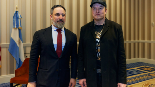 El líder de Vox, Santiago Abascal, junto al magnate Elon Musk este jueves en Washington.