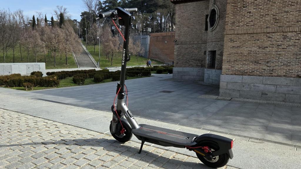 El Segway Ninebot F3 Pro.
