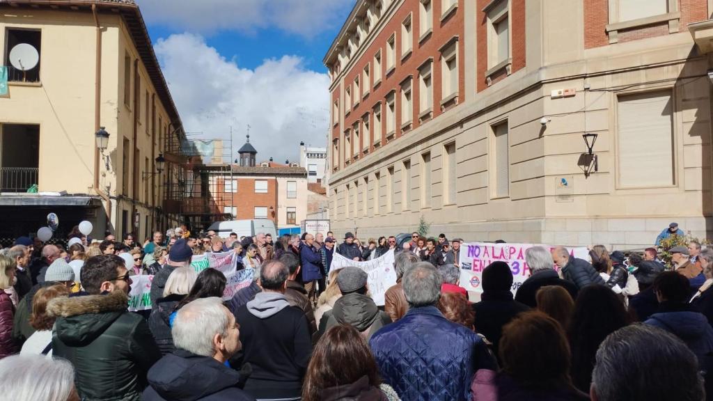 Manifestación de la Plataforma en Defensa del Soterramiento