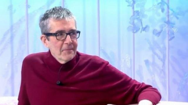 Máximo Pradera acaba de publicar un libro que lleva por título 'El cáncer y la madre que lo parió'.