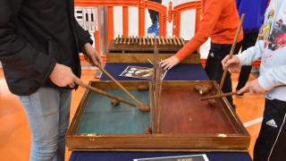 Los niños disfrutan de una tarde de ocio en Mojados