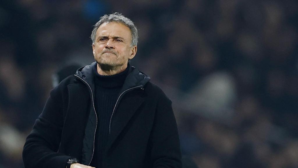 Luis Enrique, en el banquillo durante un partido del PSG en la Champions.