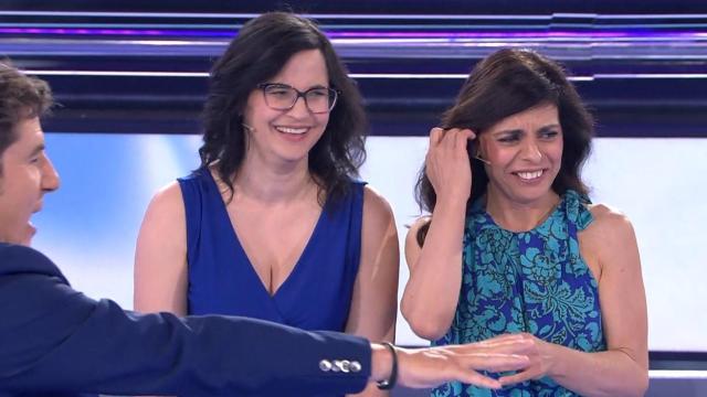 Toñi y Ana, concursantes de la entrega de este sábado de 'Atrapa un millón'.