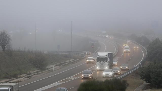 Niebla en la A-62 a su paso por Valladolid