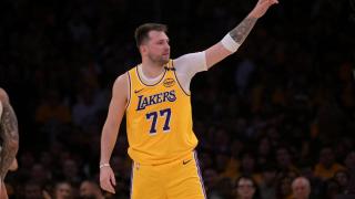 Luka Doncic, durante un partido con los Lakers.