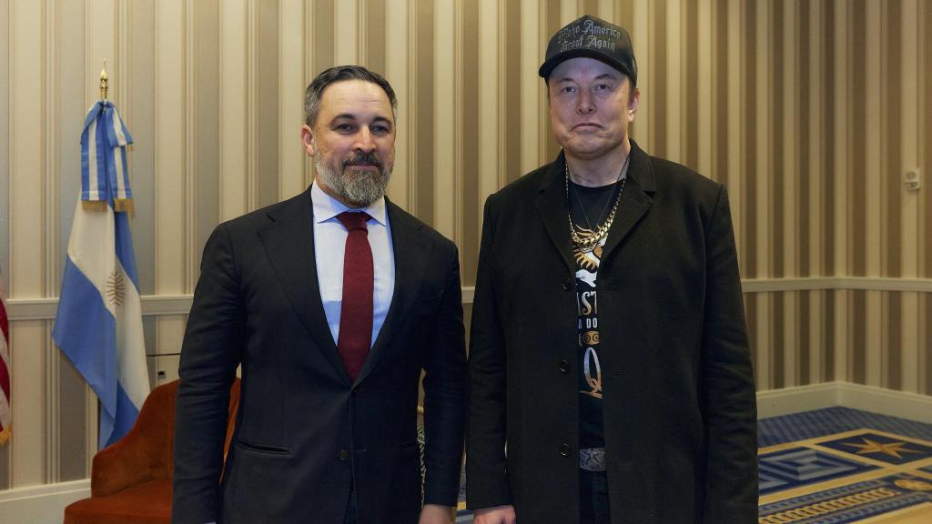 Elon Musk, junto a Santiago Abascal.