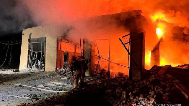 Ucrania registra el mayor ataque con drones de Rusia desde el inicio de la guerra.