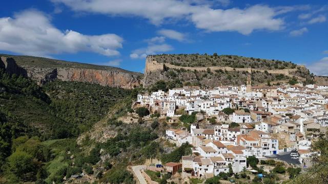 Vista aérea de Chulilla (Valencia). Turisme CV