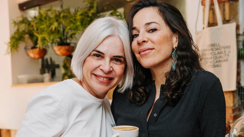 Yolanda y Marián, las dos hermanas al frente de una de las mejores cafeterías del país en un barrio de moda de Valencia