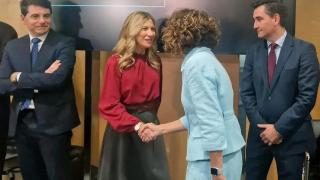 Mar Vaquero, vicepresidenta de Aragón, y María Jesús Montero, ministra de Hacienda