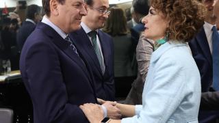 Fernández Carriedo con MOntero en una foto de archivo del pasado Pleno del Consejo de Política Fiscal y Financiera