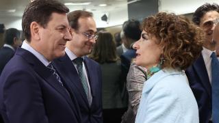 Fernández Carriedo con MOntero en una foto de archivo del pasado Pleno del Consejo de Política Fiscal y Financiera