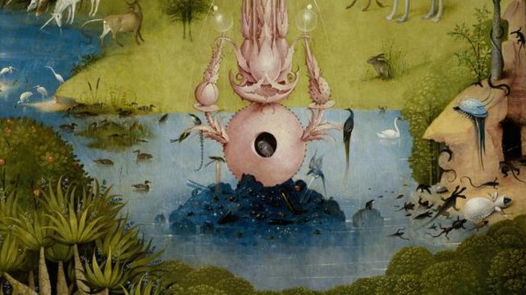 Detalle de 'El jardín de las delicias', del Bosco. A la derecha, roca en la que Dalí creía ver su cara de perfil.