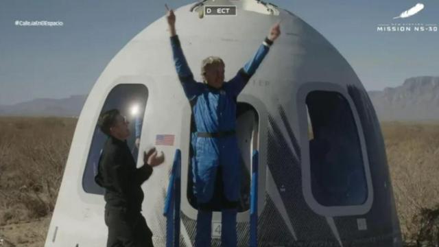 Viaje de Jesús Calleja al espacio, en directo | Despegue, aterrizaje y última hora de la misión NS-30 del cohete New Shepard