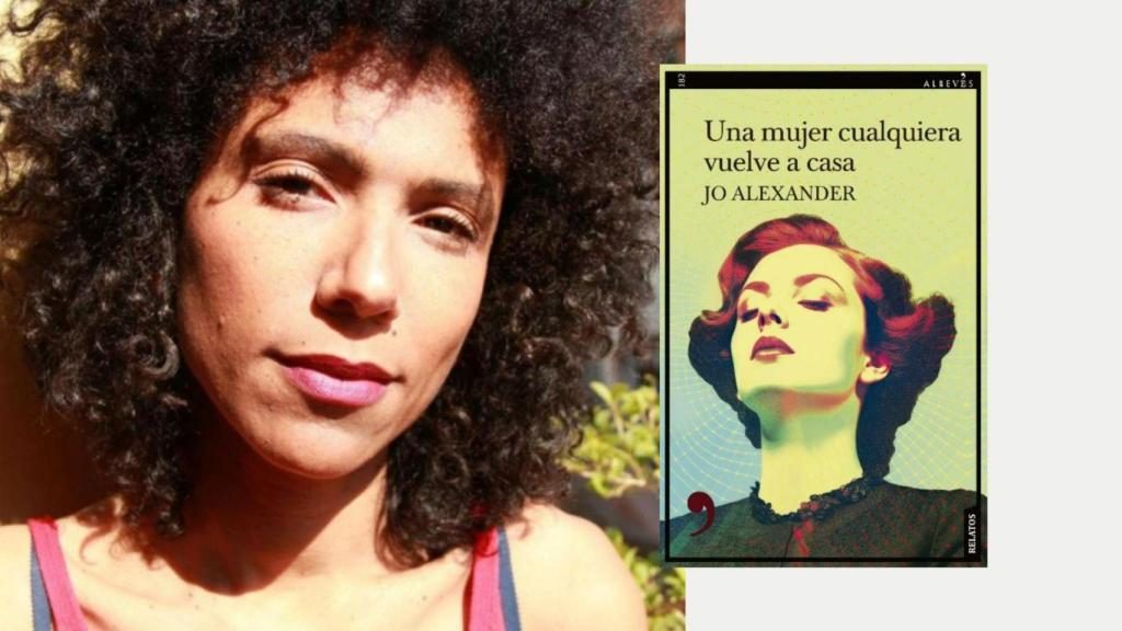Jo Alexander con su libro 'Una mujer cualquiera vuelve a casa'.