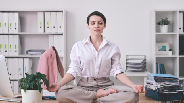 Practicar un detox de dopamina ayuda a recuperar el equilibrio mental
