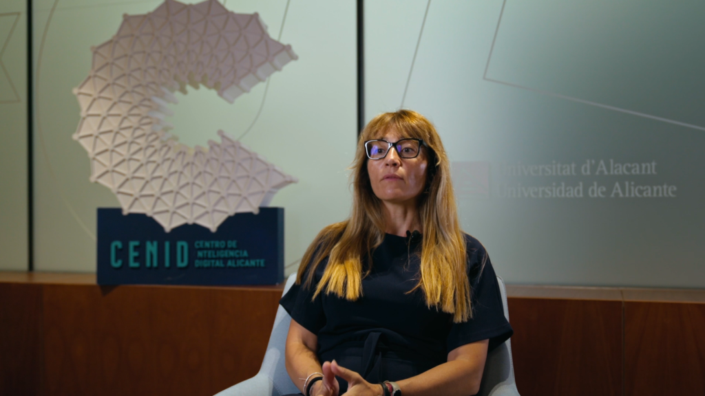 La directora del proyecto, Estela Saquete.