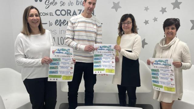 XIV Escuela de madres y padres de Guijuelo