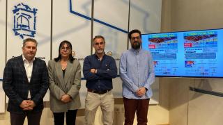 El alcalde de La Cistérniga, Alberto Redondo, presenta el primer torneo de fútbol sala que se disputará en la localidad