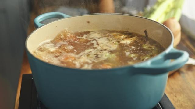 Una sopa de verduras.