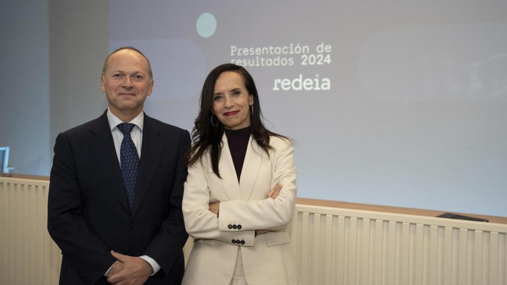 Beatriz Corredor, presidenta de Redeia, y Roberto García Merino, CEO de la compañía.