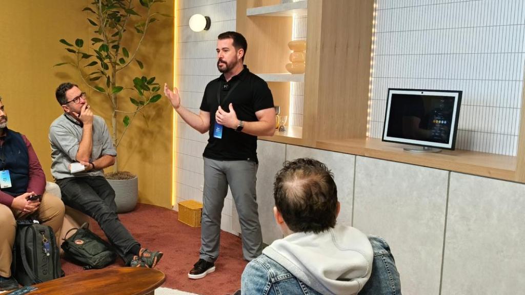 Espacio de demostración de la presentación de Alexa+