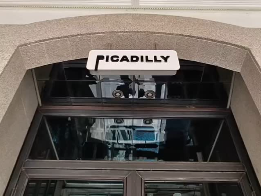 Piccadilly en La Marina.