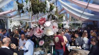 La carpa de recepción de invitados del restaurante Alfonso Mira en Aspe, en las jornadas anteriores.