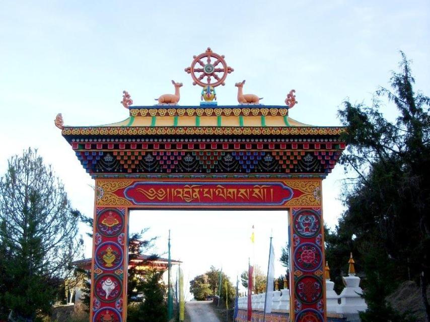 Parece la India pero está en Aragón y es una joya: el exótico pueblo perdido entre montañas cerca de Zaragoza