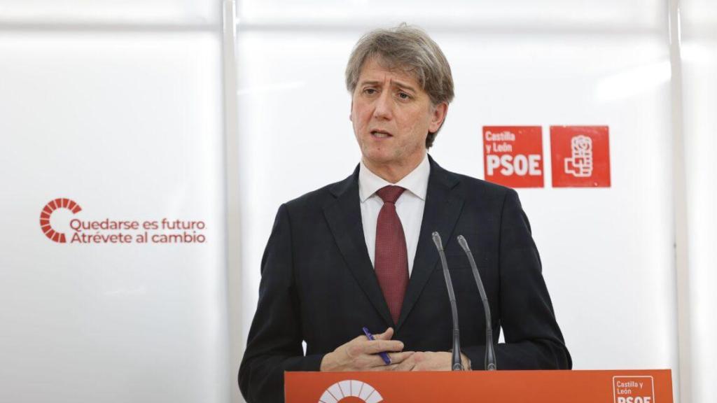 El secretario general del PSOE de Castilla y León, Carlos Martínez, en una imagen de archivo