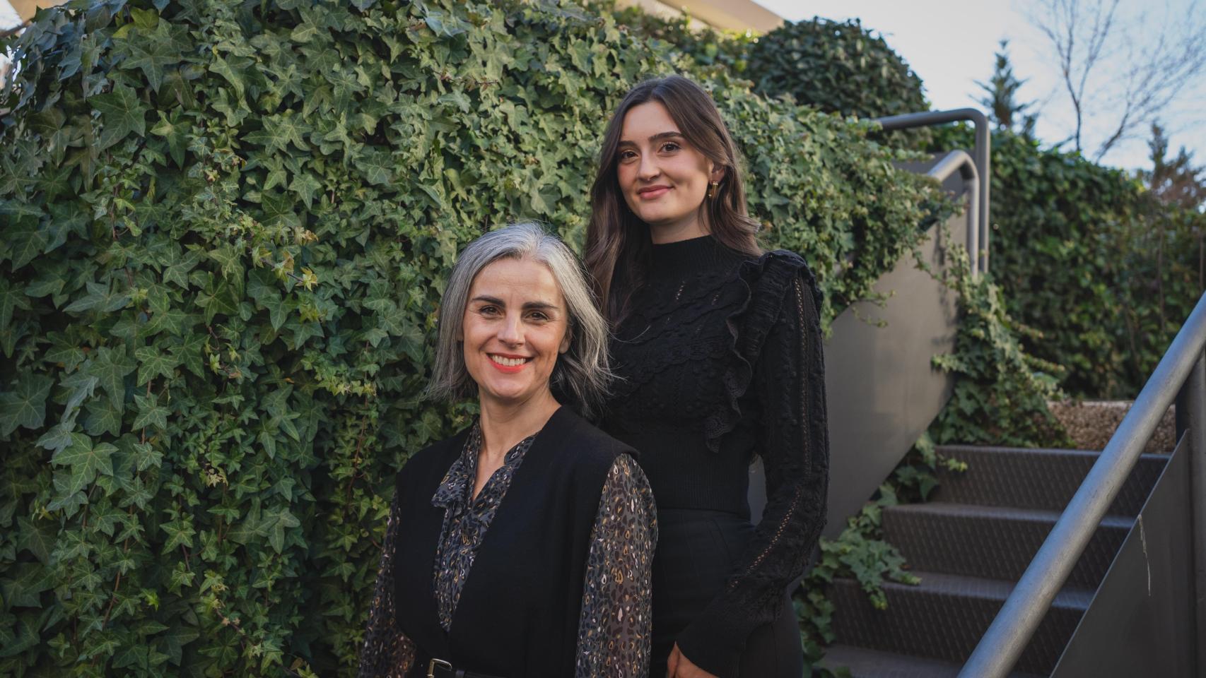 Ana M. Gómez Olmedo y Alexia García Blanco del Programa WAS Junior.