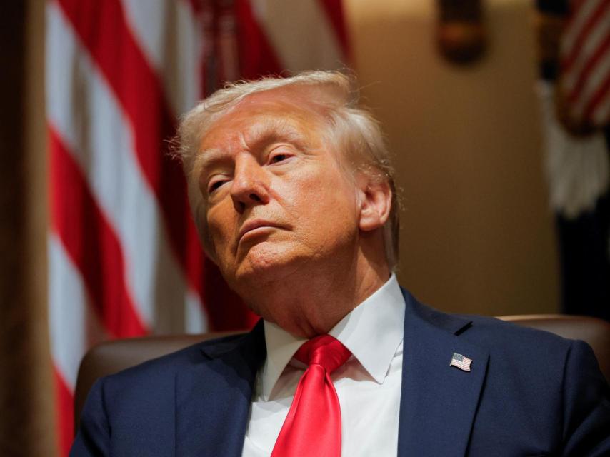 El presidente de Estados Unidos, Donald Trump, celebra su primera reunión de gabinete con la presencia de Elon Musk.