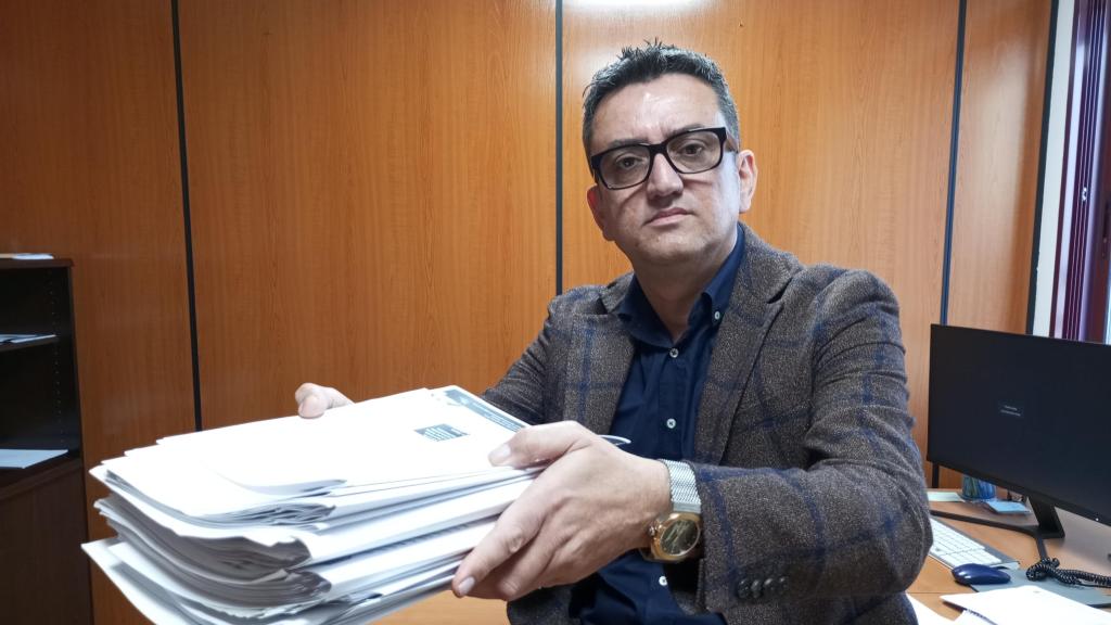 Rafael Alberola Ribes mostrando todas las demandas y querellas que ha presentado contra el Grupo Primafrío.