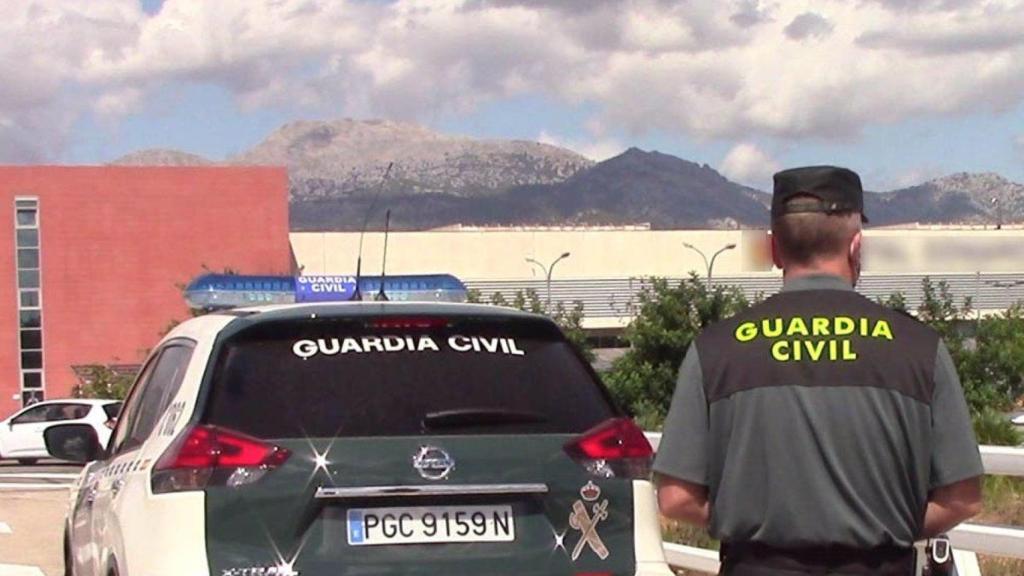 Agente de la Guardia Civil, en una imagen de archivo. EE