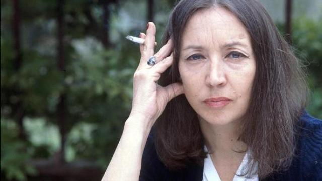 Oriana Fallaci, la periodista y escritora italiana considerada la corresponsal más intrépida del siglo XX.