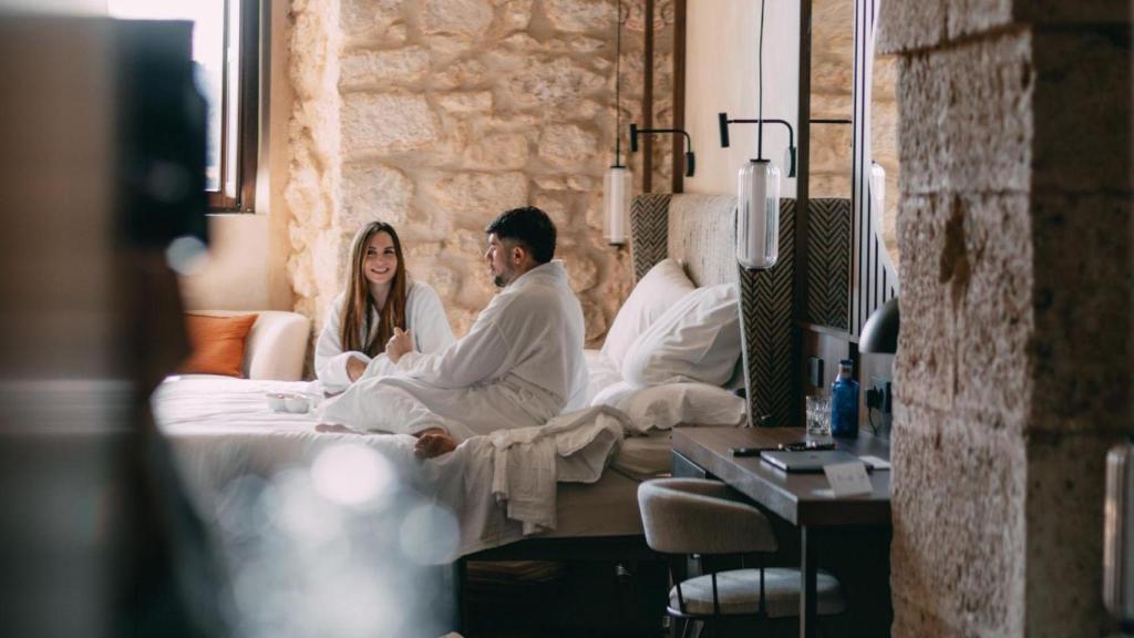 Una de las habitaciones del hotel.