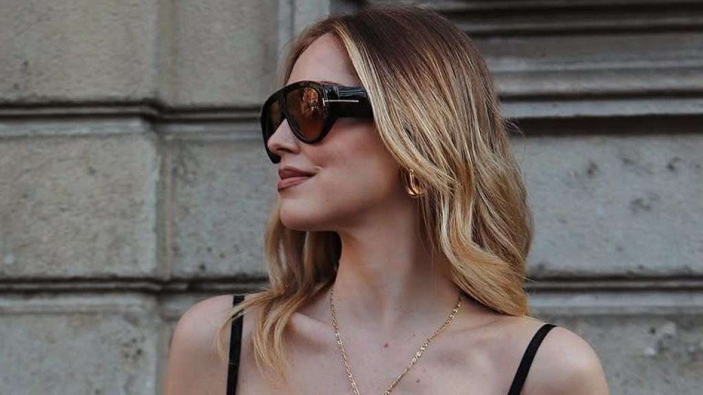 Chiara Ferragni, con un look integral de 'animal print'.