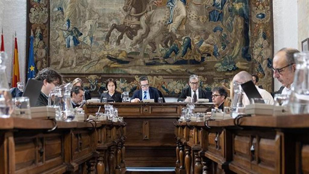 Consejo de Gobierno en la USAL