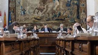 Consejo de Gobierno en la USAL