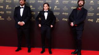 Antonio Orozco y su hijo Jan en los Premios Goya 2022.
