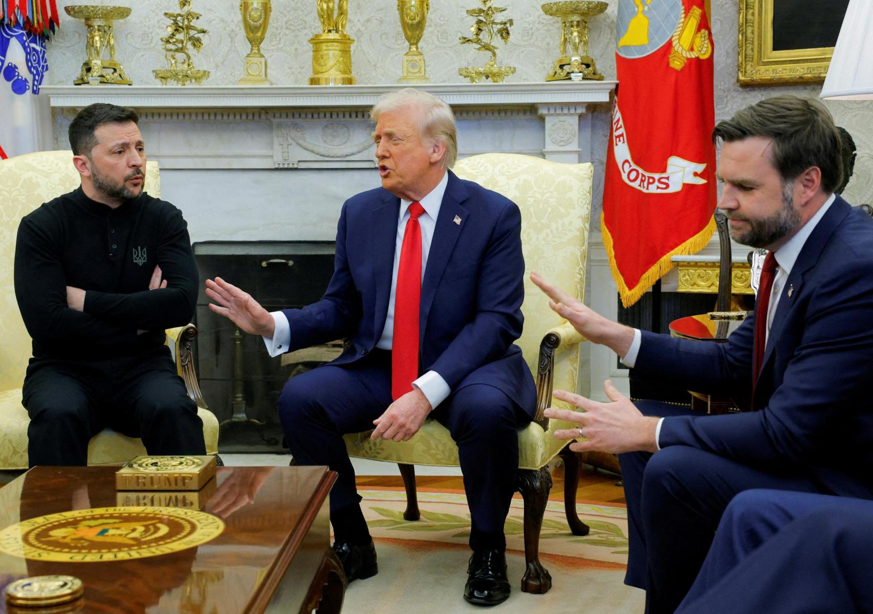 Donald Trump y J.D. Vance contra Zelenski.