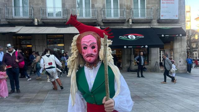 Os Merdeiros ya se pasean haciendo trastadas por el centro