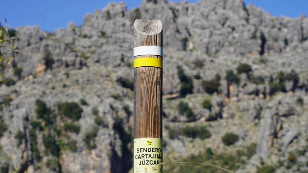 Indicación del sendero.