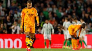 Mbappé se lamenta tras el gol del empate de Johnny Cardoso.