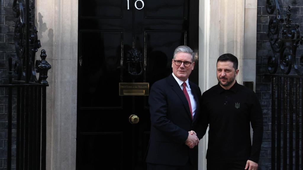 El primer ministro británico, Keir Starmer, junto al presidente ucraniano, Volodímir Zelenski.