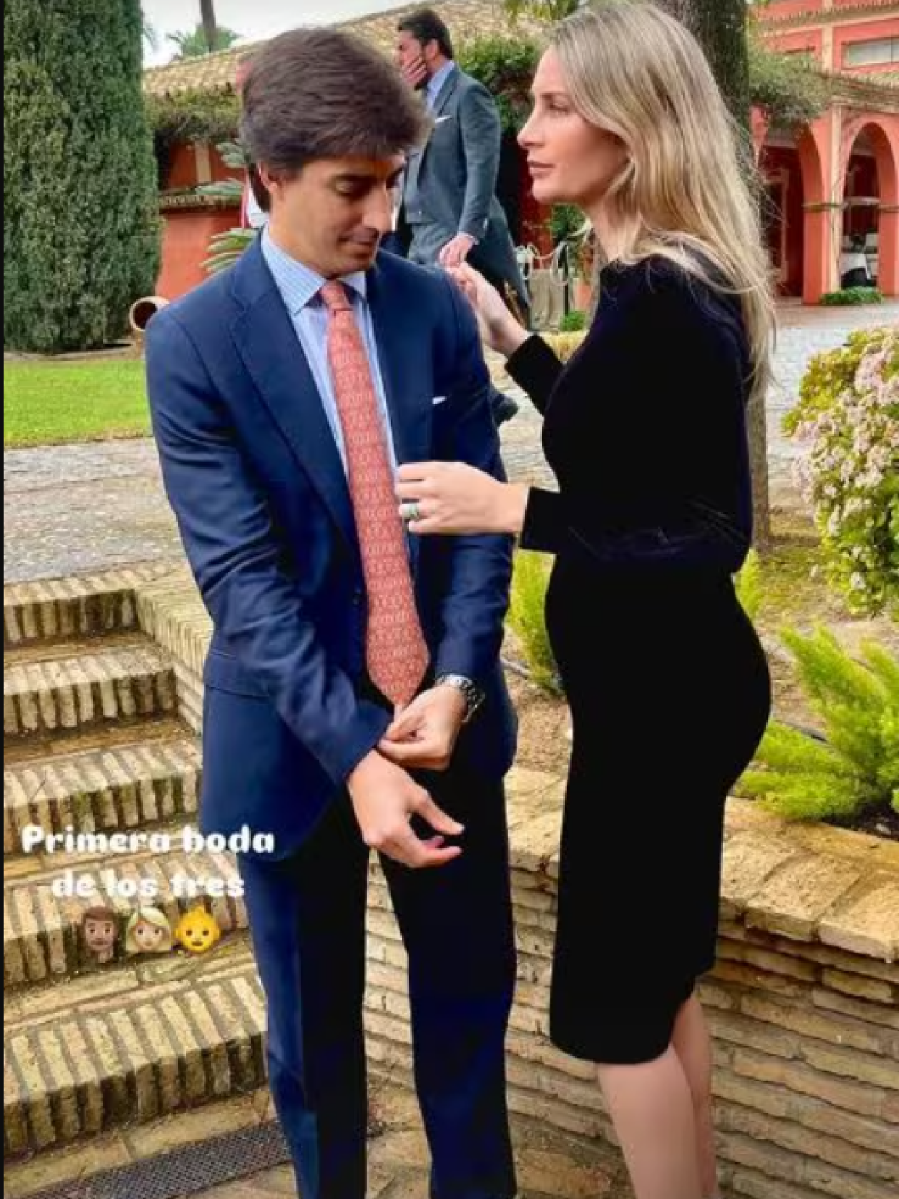 Sibi Montes, luciendo tripa de embarazada, este pasado sábado.