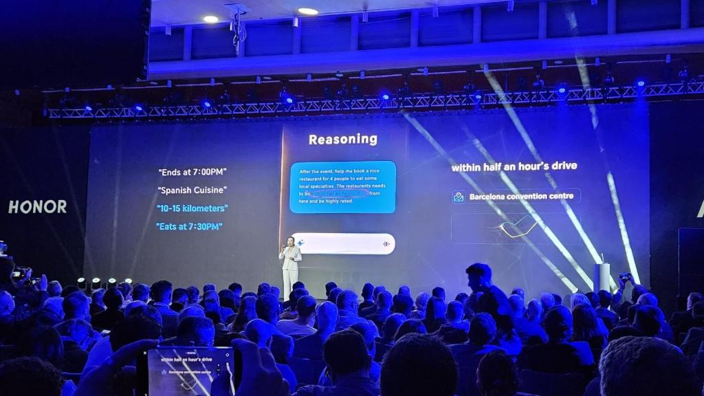 Presentación del asistente de Honor